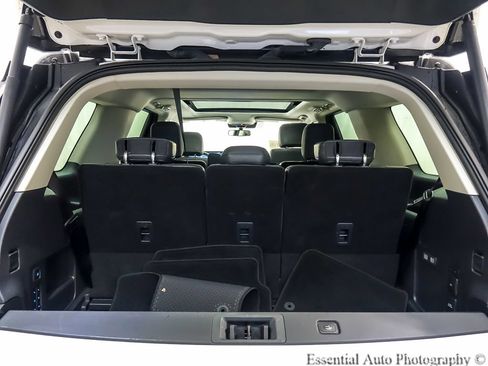 Used 2025 Ford Expedition Active AWD/4WD image 24