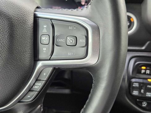 Used 2023 RAM 1500 Laramie AWD/4WD image 27
