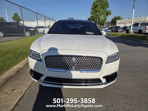 Used 2019 Lincoln Continental Reserve w/ Rear Seat Package FWD image 2