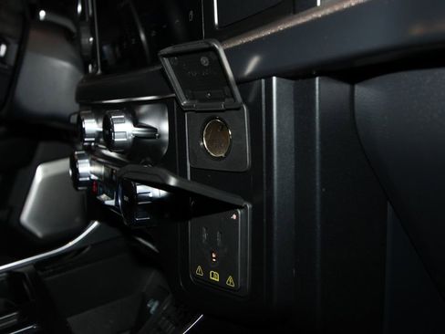 Used 2023 Ford F150 Raptor image 28