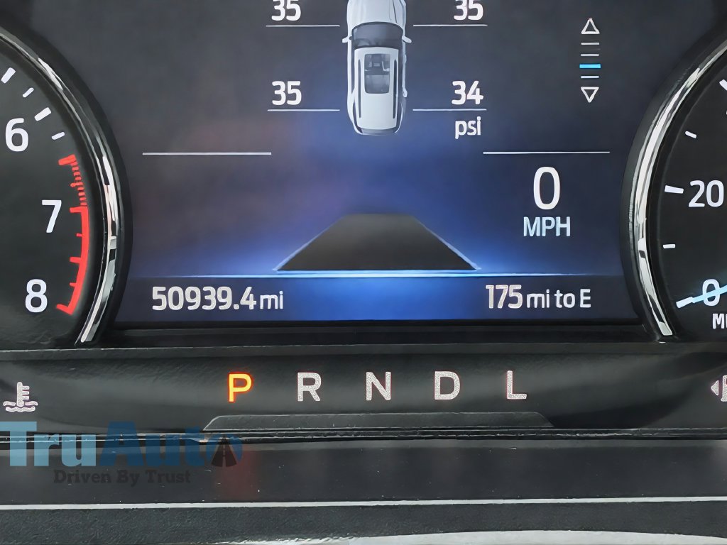 Used 2022 Ford Explorer XLT RWD image 29