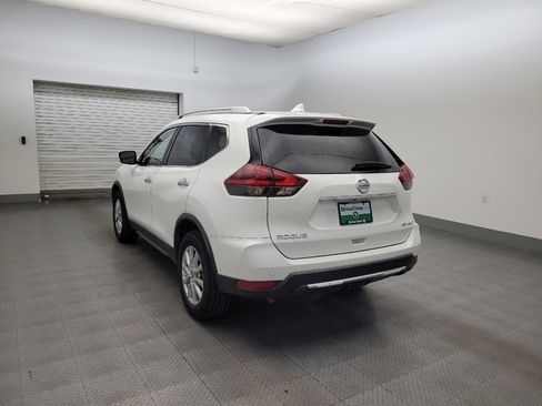 Used 2019 Nissan Rogue SV AWD/4WD image 5