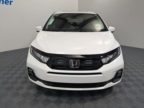 New 2026 Honda Odyssey Touring image 9