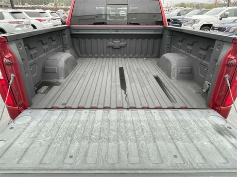 Used 2019 Chevrolet Silverado 1500 RST image 11