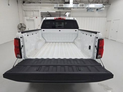 New 2026 Chevrolet Colorado Z71 w/ Technology Package AWD/4WD image 25