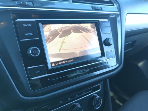 Used 2019 Volkswagen Tiguan S w/ Driver Assistance Package image 28