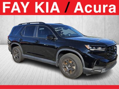 Used 2025 Honda Pilot TrailSport
