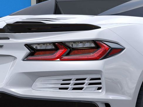 New 2025 Chevrolet Corvette E-Ray w/ Battery Protection Package image 11