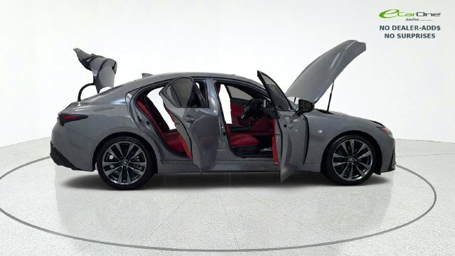 Used 2025 Lexus IS 350 F Sport RWD image 19