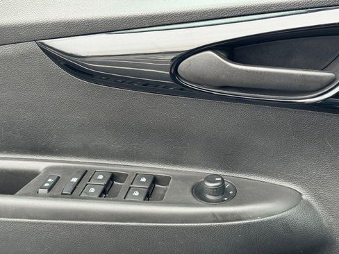 Used 2021 Chevrolet Spark LT image 21