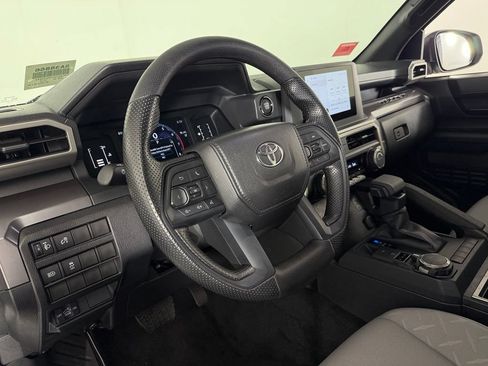 Used 2026 Toyota Tacoma SR5 AWD/4WD image 20