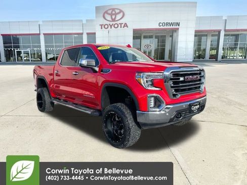 Used 2019 GMC Sierra 1500 SLT w/ SLT Premium Package image 2