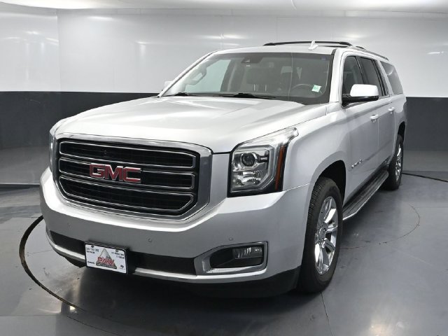Used 2018 GMC Yukon XL SLT w/ Open Road Package AWD/4WD image 8