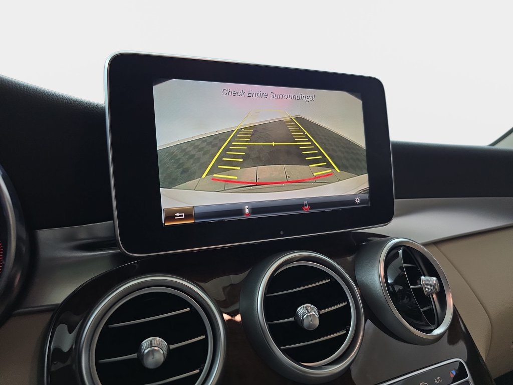 Used 2015 Mercedes-Benz C 300 4MATIC Sedan image 23