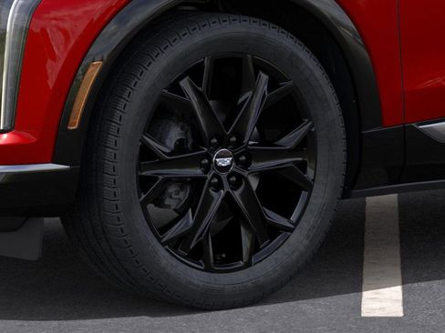 New 2025 Cadillac Optiq Sport 1 w/ LPO, ONYX Package image 9