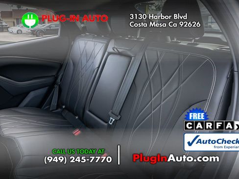 Used 2022 Ford Mustang Mach-E Select image 9