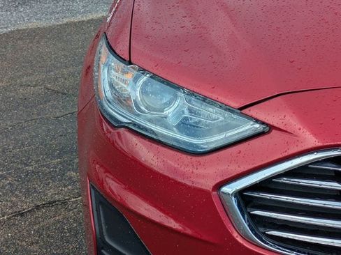 Used 2020 Ford Fusion SE FWD image 10