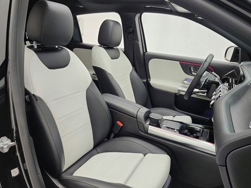 Used 2022 Mercedes-Benz GLA 35 AMG 4MATIC image 26