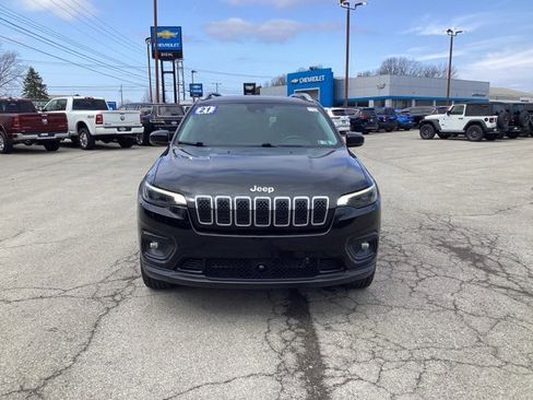 Used 2021 Jeep Cherokee Latitude Lux w/ Trailer Tow Group image 2