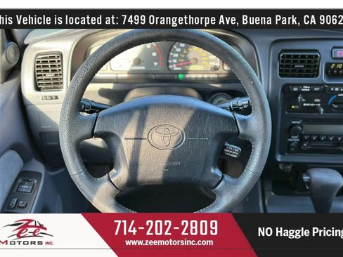 Used 2000 Toyota 4Runner SR5 RWD image 19