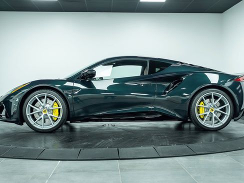 Used 2025 Lotus Emira image 40