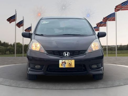 Used 2013 Honda Fit Sport image 2
