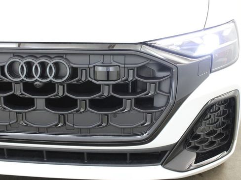 New 2026 Audi Q8 Premium Plus AWD/4WD image 8