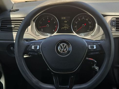 Used 2015 Volkswagen Jetta S FWD image 21