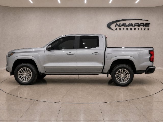 Used 2024 Chevrolet Colorado LT w/ LT Convenience Package RWD image 19