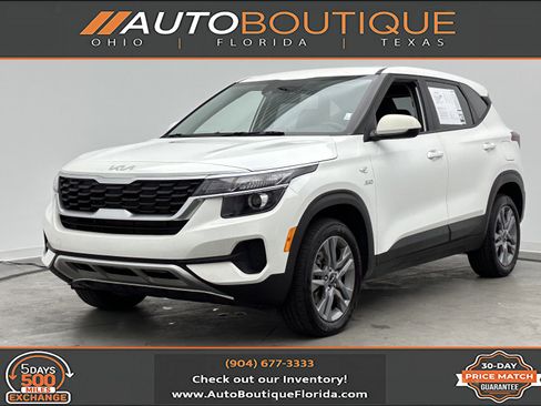 Used 2023 Kia Seltos LX AWD/4WD image 1