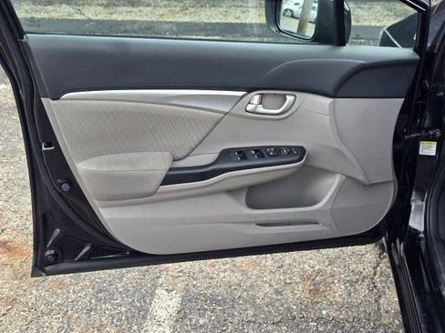 Used 2014 Honda Civic EX image 10