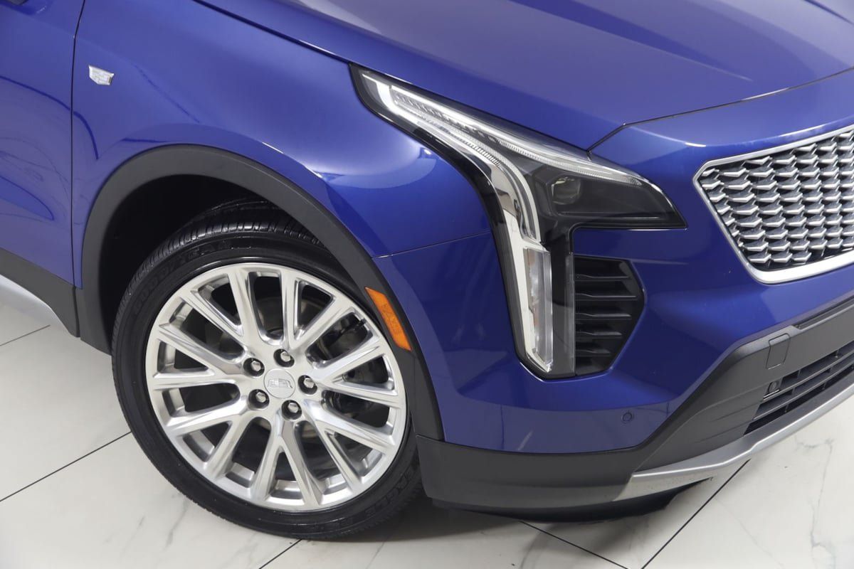 Used 2021 Cadillac XT4 Premium Luxury w/ LPO, Radiant Package AWD/4WD image 18