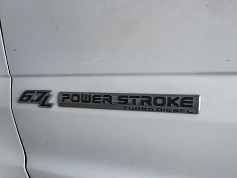 Used 2021 Ford F350 Platinum w/ FX4 Off-Road Package AWD/4WD image 55
