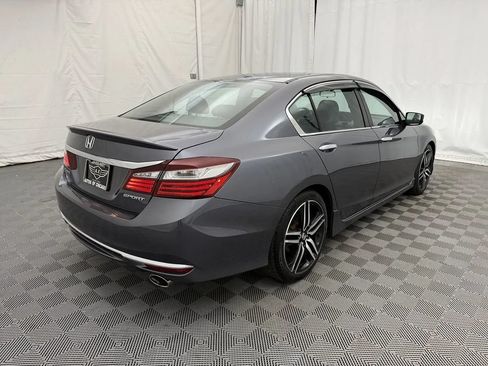 Used 2016 Honda Accord Sport image 5