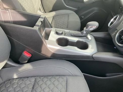 Used 2022 Chevrolet Blazer LT image 15