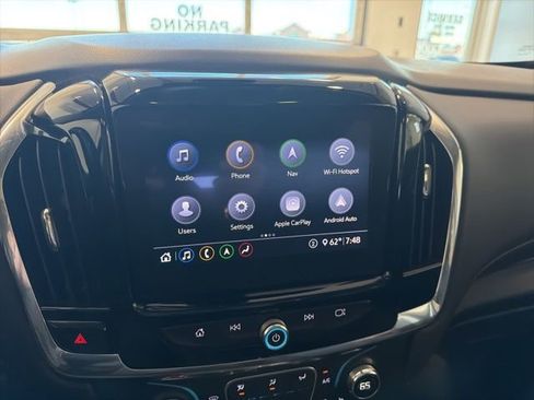 Used 2020 Chevrolet Traverse LT w/ LT Premium Package image 29