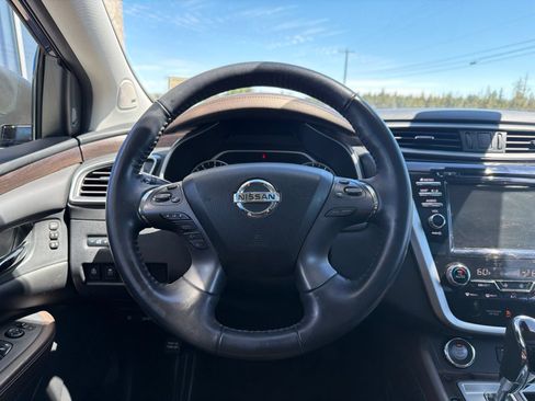 Used 2020 Nissan Murano Platinum w/ Cargo Package AWD/4WD image 11