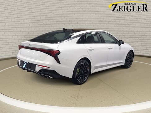 New 2026 Kia K5 GT image 5