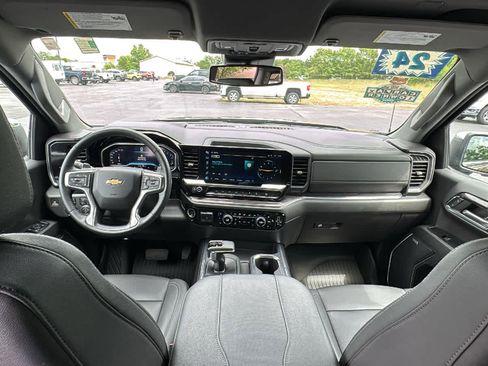 Certified 2024 Chevrolet Silverado 1500 LTZ w/ LTZ Convenience Package II AWD/4WD image 27
