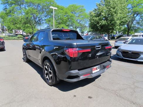 Used 2022 Hyundai Santa Cruz Limited AWD/4WD image 4