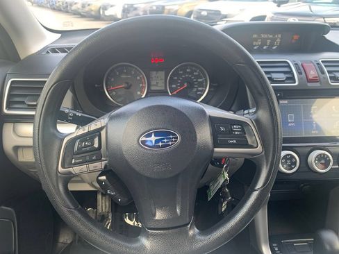 Used 2016 Subaru Forester 2.5i Premium w/ All-Weather Package AWD/4WD image 7