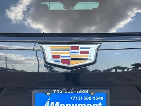 Used 2024 Cadillac Escalade ESV Sport AWD/4WD image 12