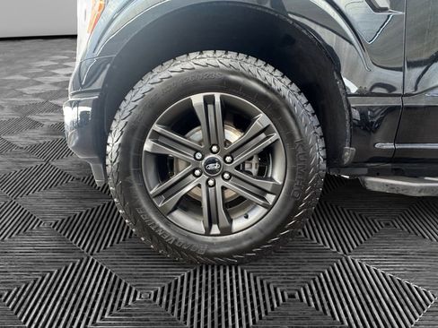 Used 2022 Ford F150 XLT w/ Equipment Group 302A High image 9