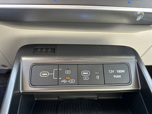 Used 2026 Hyundai Kona SEL Premium FWD image 27