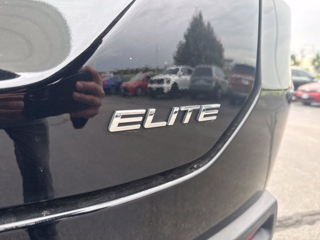 Used 2024 Honda Pilot Elite image 7