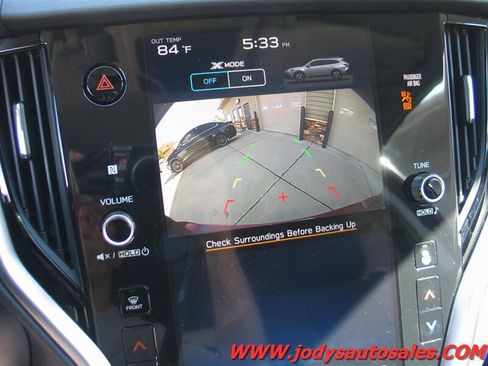 Used 2022 Subaru Outback Premium AWD/4WD image 12