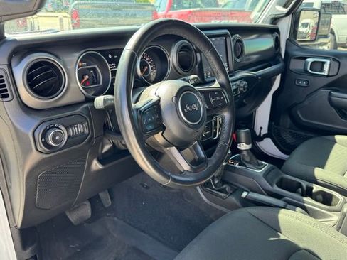 Used 2022 Jeep Wrangler Unlimited Sport AWD/4WD image 20