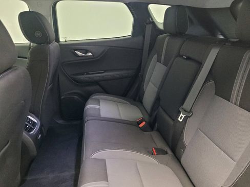 Used 2024 Chevrolet Blazer LT w/ Convenience Package FWD image 18