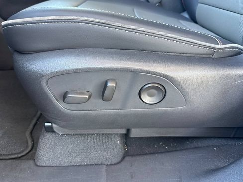 Used 2026 Chevrolet Silverado EV Trail Boss AWD/4WD image 19