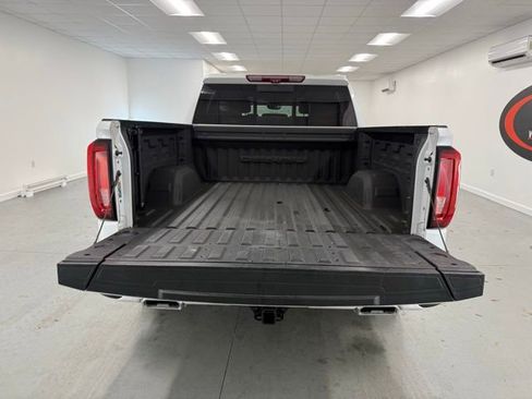 Used 2023 GMC Sierra 1500 Denali w/ Denali Reserve Package image 8